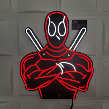 DEADPOOL HERO